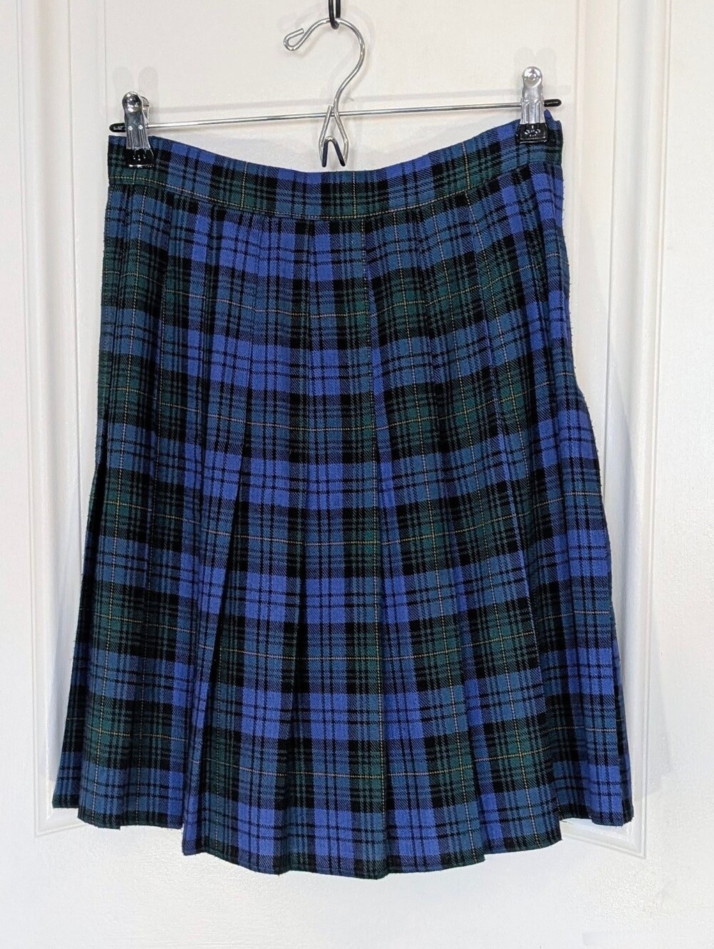 Blue and Green Plaid Pleated Skirt — Classic Circle Skater Style Side Zipper